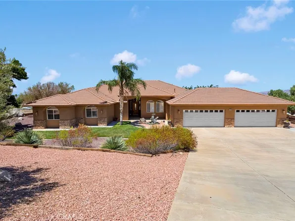 22428 Valley View Rd, Apple Valley, CA 92308