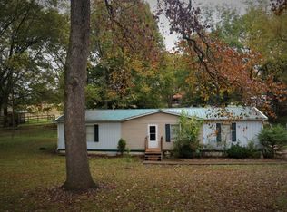 1389 Good Hope Cemetery Rd, Oak Grove, KY 42262