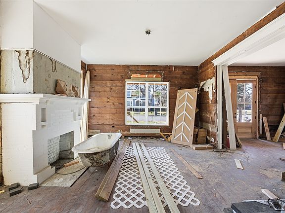 4th image of 707 N 15th St