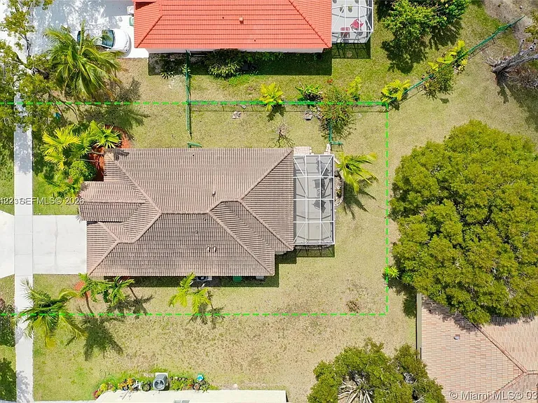 450 SE 30th Dr — Photo 14