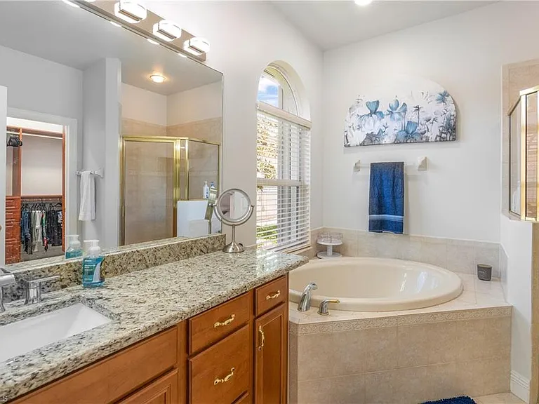 4923 Cerromar Dr — Photo 18