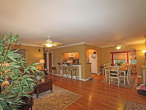 2nd image of 2308 Harbor Dr
