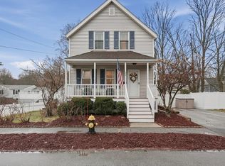 24 Minot St, Reading, MA 01867
