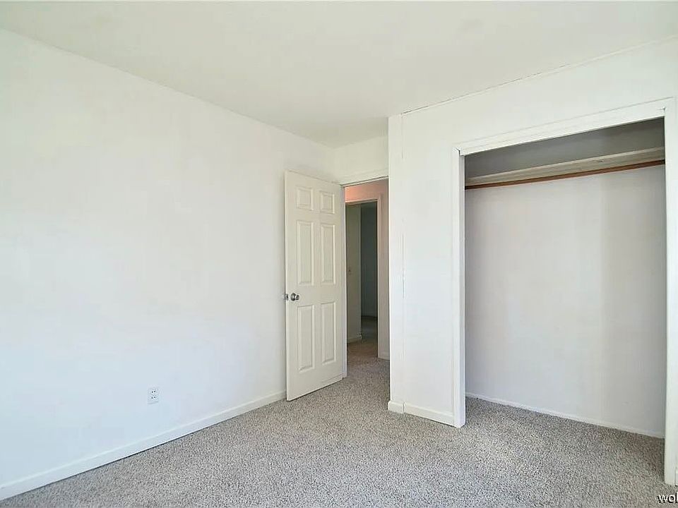1st image of 7707 Goldenrod Dr #A