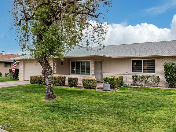 3rd image of 9601 W GREENHURST Drive