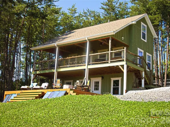 1594 High Valley Way, Lenoir, NC 28645