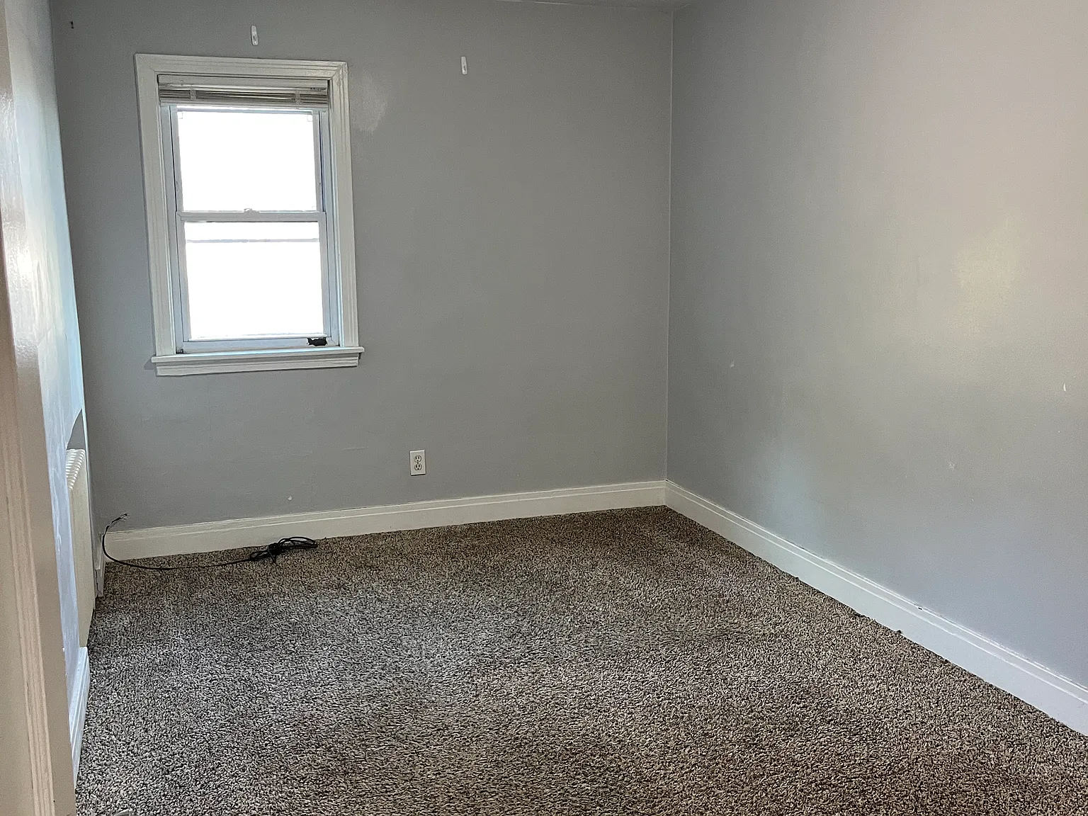 2 bed, $1,300 — Photo 2