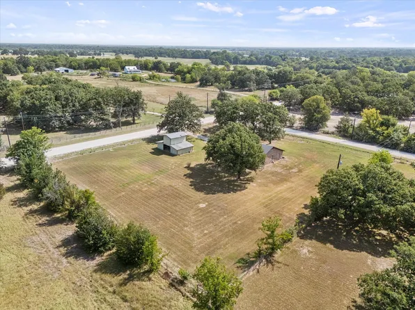 1547 Magnolia Ln, Wills Point, TX 75169