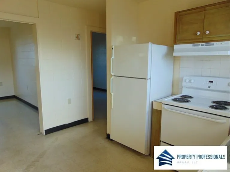 1644 Kilauea Ave — Photo 2