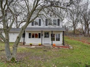 28 Moulds Ave, Rensselaer, NY 12144