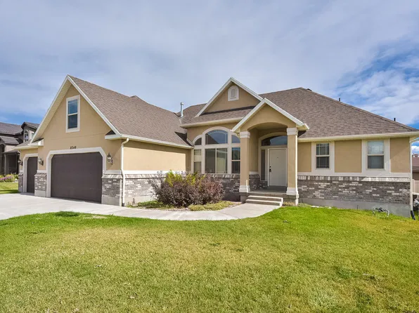 8249 S Maple Fork Dr, West Jordan, UT 84081