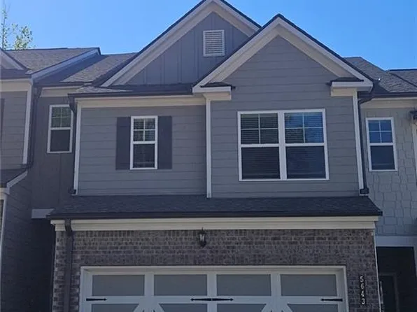 5643 Chickory Dr, Flowery Branch, GA 30542