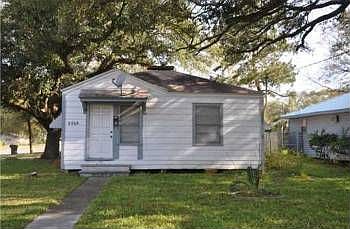 2nd image of 2001 9th St