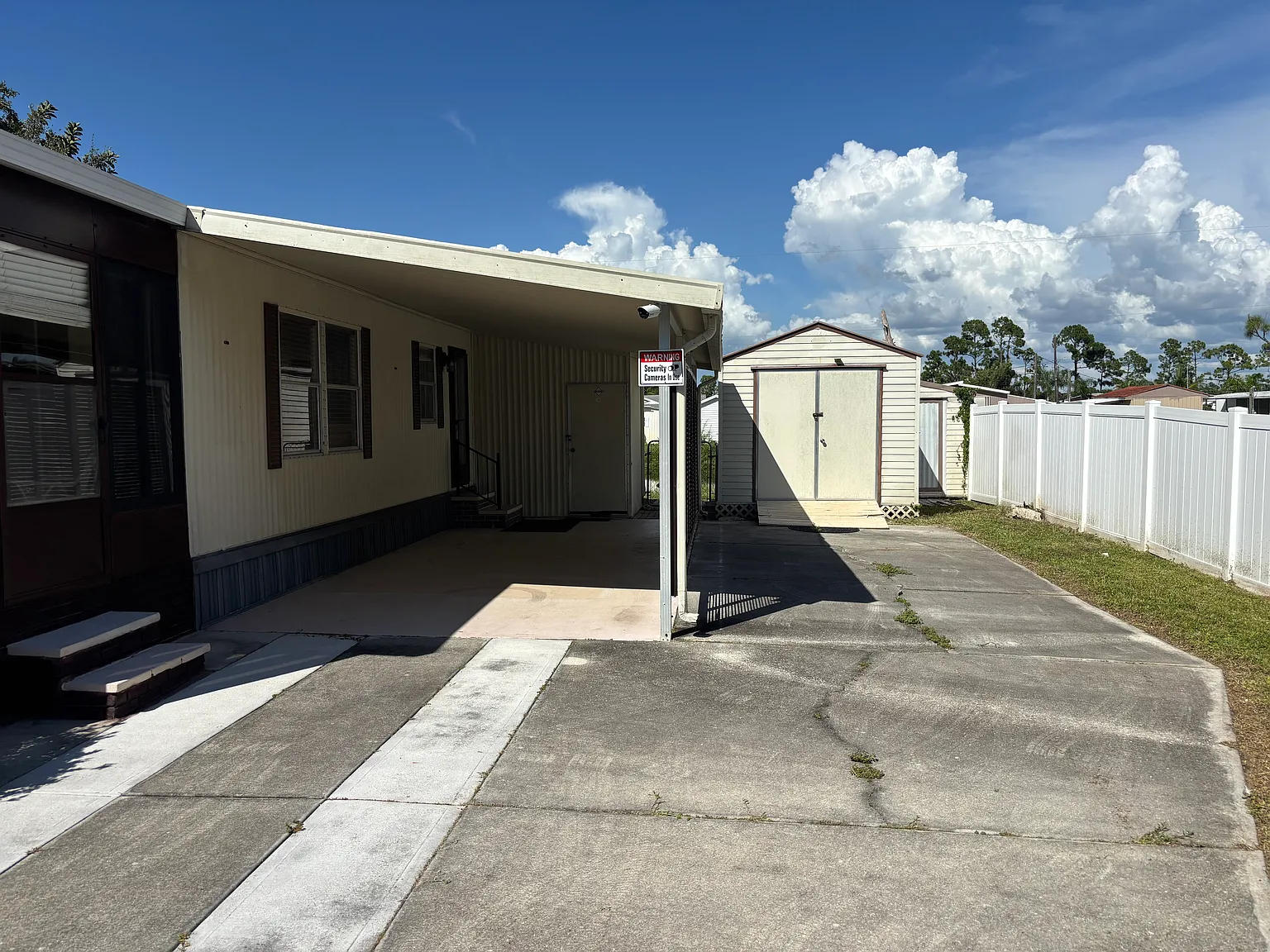 2 bed, 768 sqft, $1,550 — Photo 2