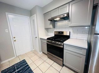 340 N Houston St #1, Webster, TX 77598