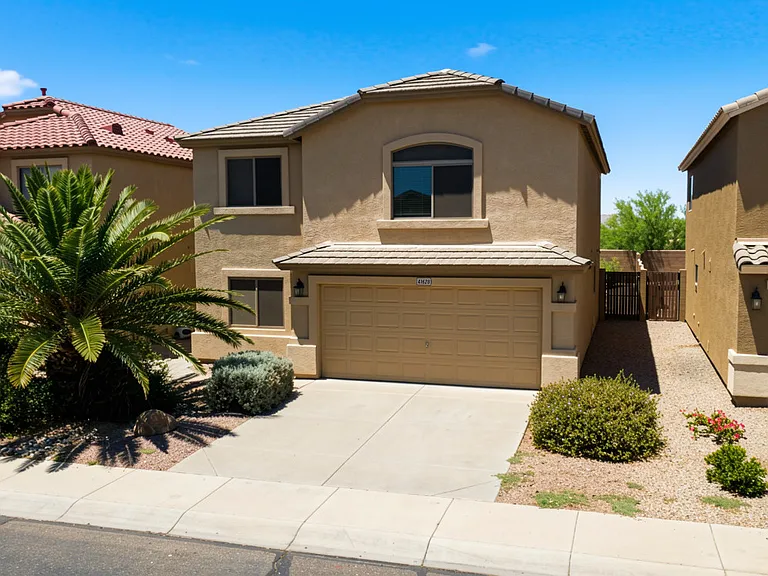 41628 W Hillman Dr — Photo 37