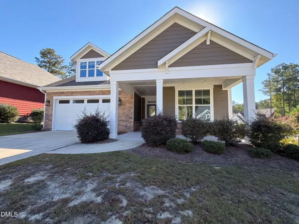 148 Glenwood Ct, Spring Lake, NC 28390