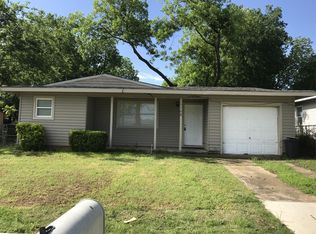 1108 E Inwood Dr, Arlington, TX 76010