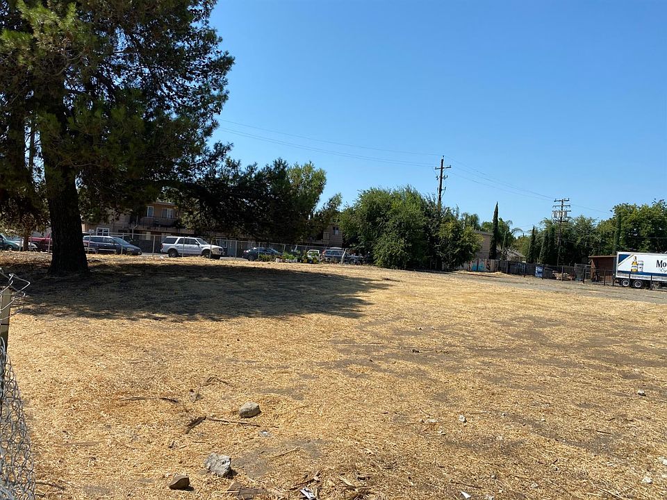 1st image of 1049 Buena Vista Ave