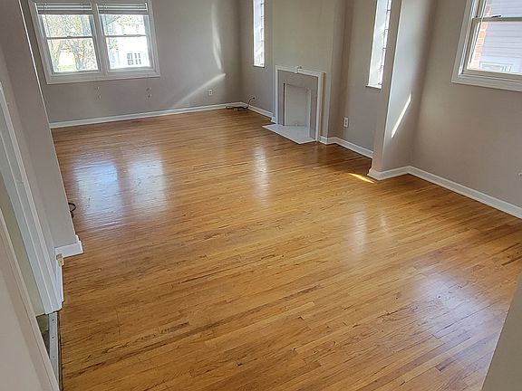 3rd image of 3359 Harley Rd #2