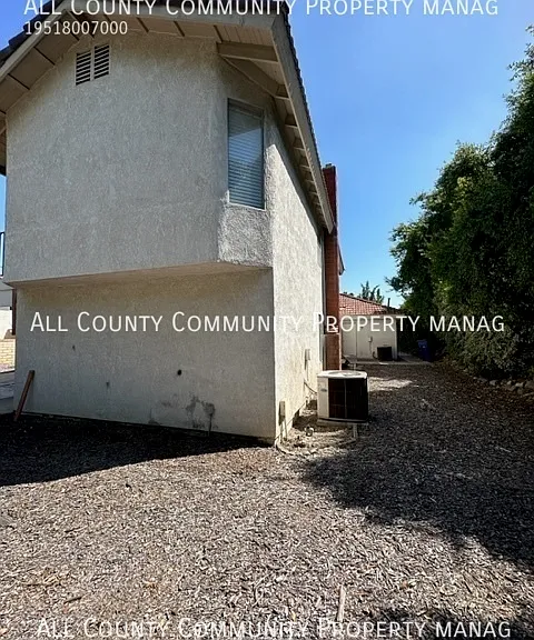 6563 Whitman Ct — Photo 41