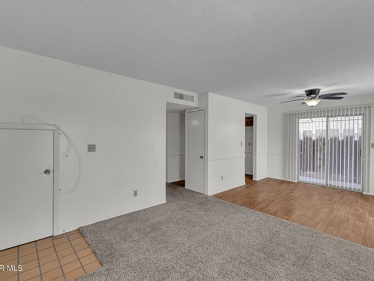 10537 Gran Cima Ln #D — Photo 5