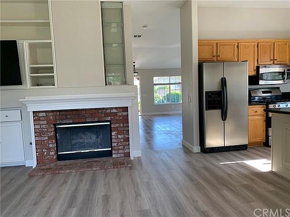 4th image of 3528 Grovedale St