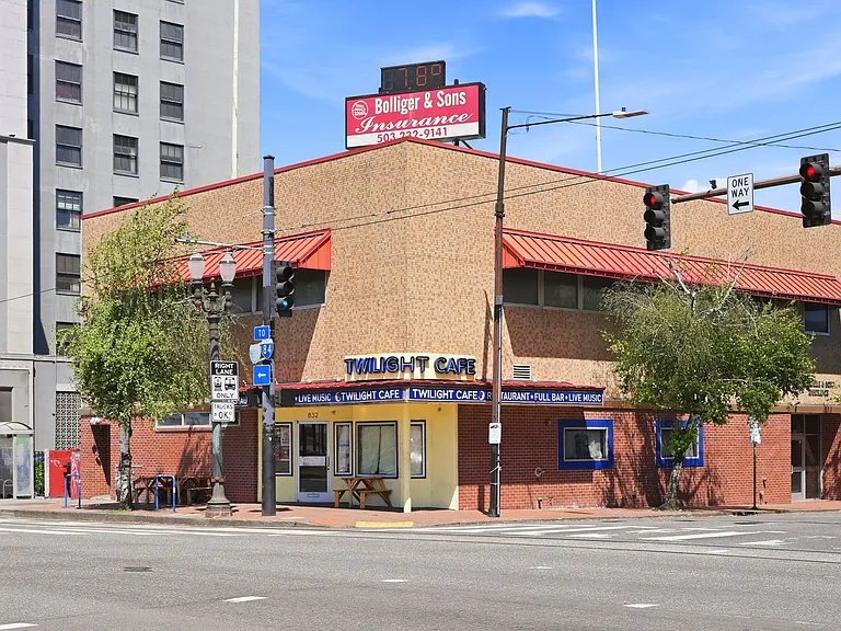 Grand Belmont — Photo 88