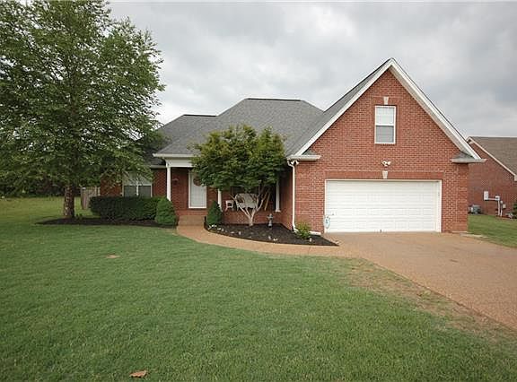 2nd image of 304 Madrid Dr