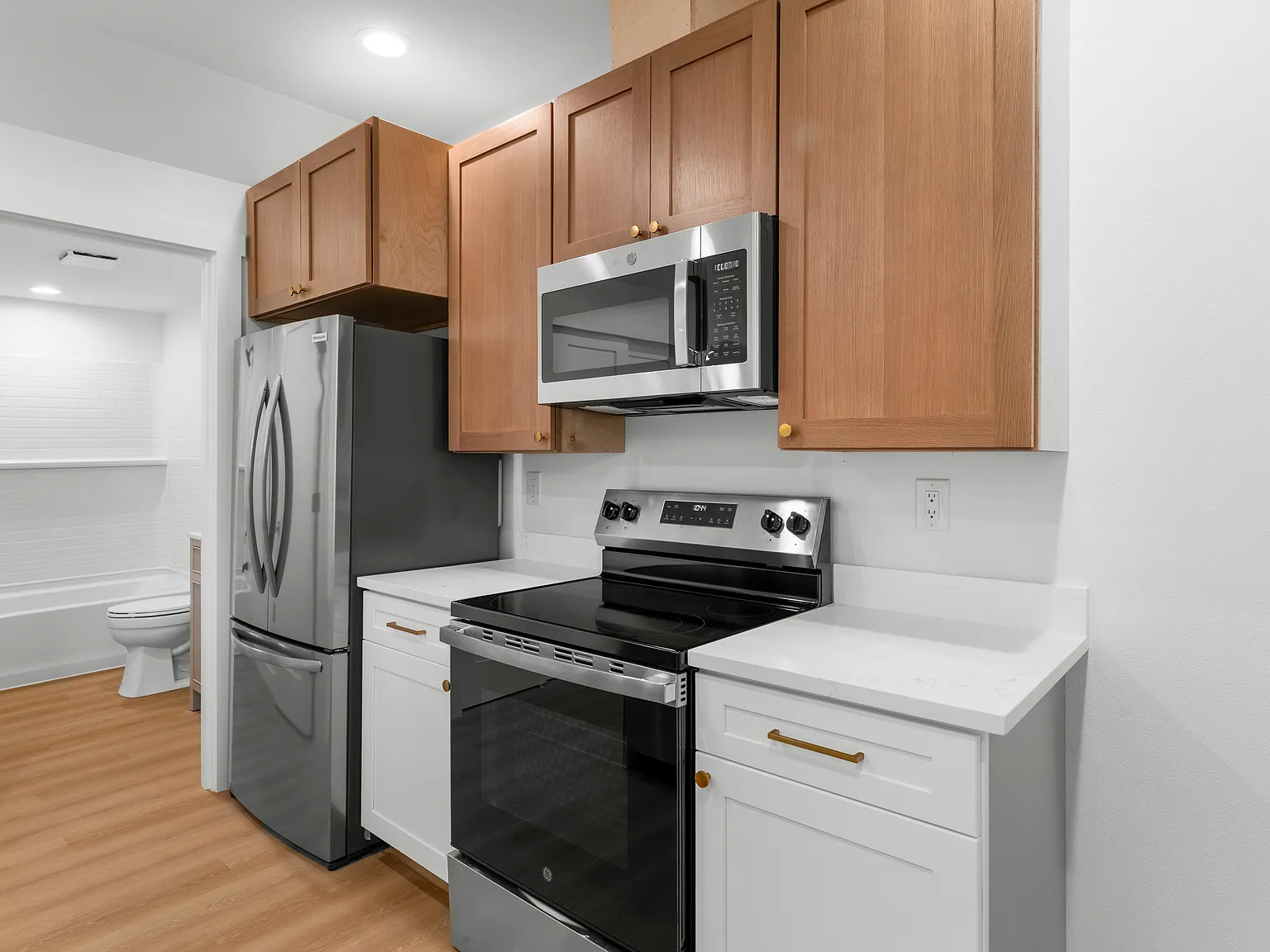 1 bed, 426 sqft, $1,600 — Photo 2