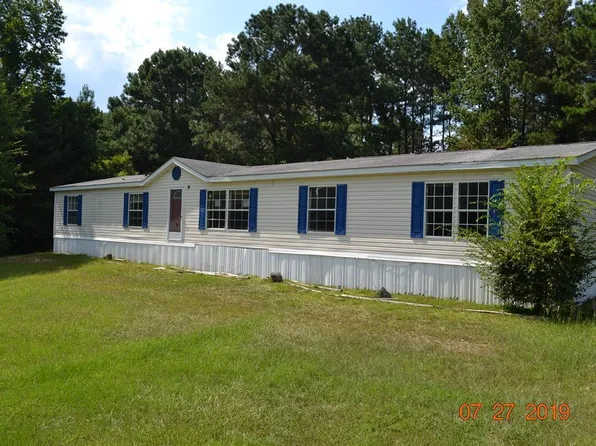 97 Lee Road 2016, Salem, AL 36874