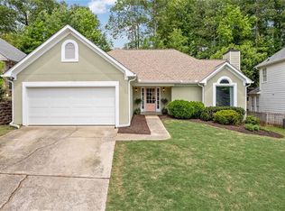 1970 Glen Eves Dr, Roswell, GA 30076