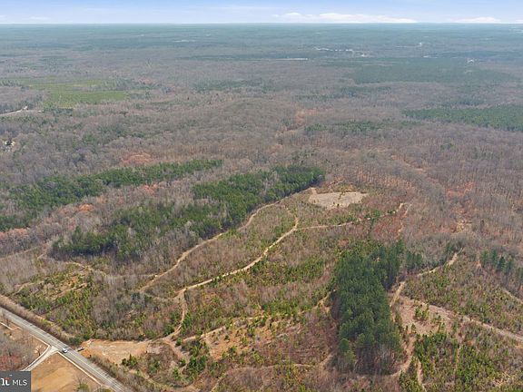 4th image of 5190 Dickerson Rd