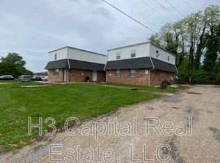 420 Joseph Dr APT F, Fairview Heights, IL 62208