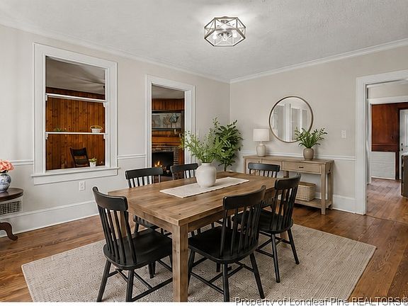 5th image of 207 Hillcrest Ave