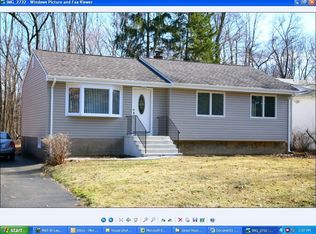 48 Minnehaha Blvd, Oakland, NJ 07436