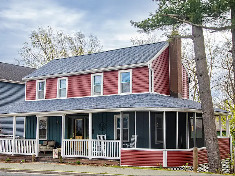 19 N Main St — Photo 4