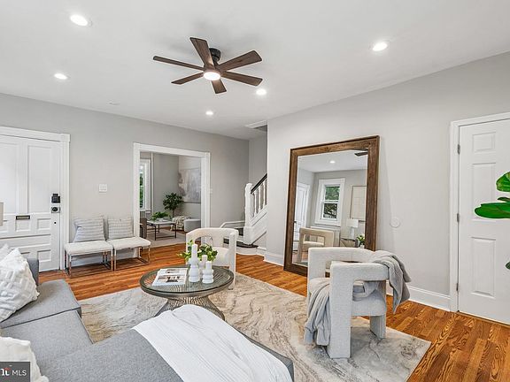 3rd image of 212 Owen Ave