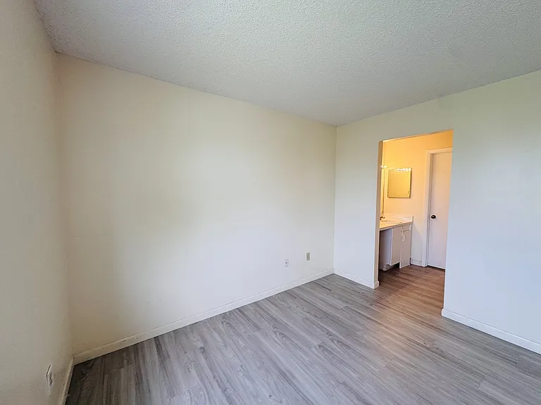1149 Independence Trl — Photo 27