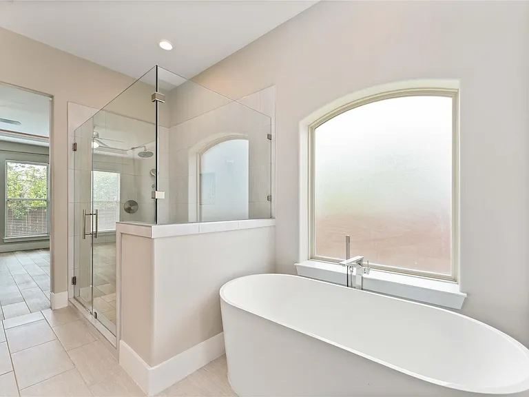4310 Fernwood Dr — Photo 22