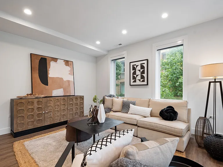 1901 N Halsted St #3C — Photo 5