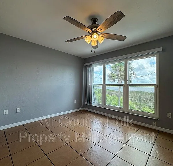 1836 N Crystal Lake Dr N #3 — Photo 14