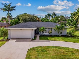 2745 14th St N, Naples, FL 34103