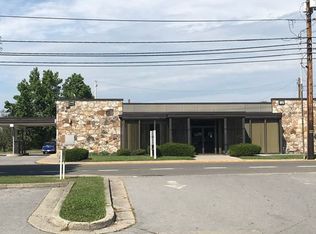 208 N State St, Athens, WV 24712