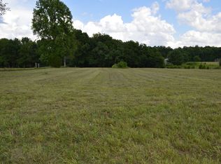 664 N Palmers Chapel Rd, White House, TN 37188