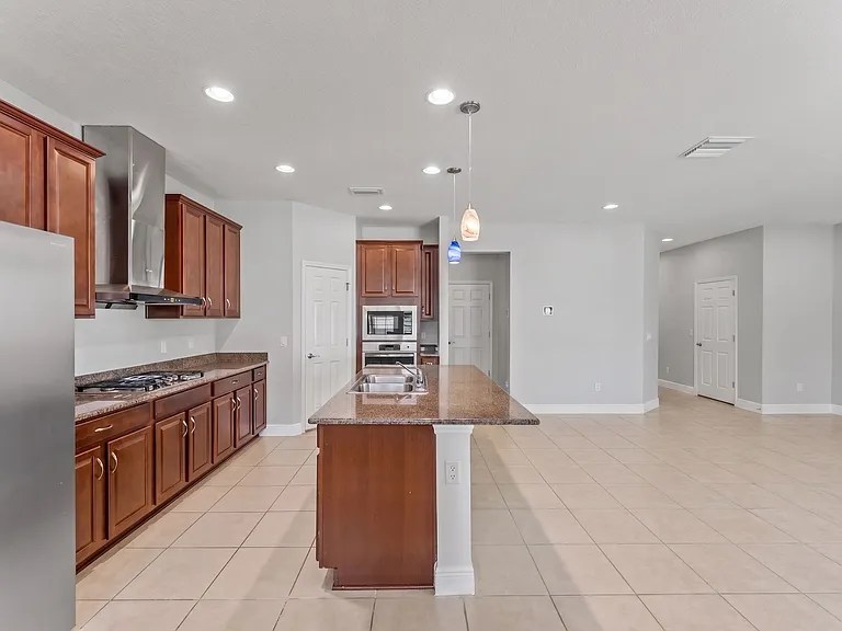 12969 Burns Dr — Photo 7