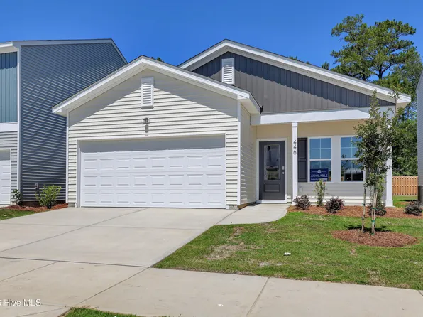 446 Galloping Foal Way SE, Bolivia, NC 28422