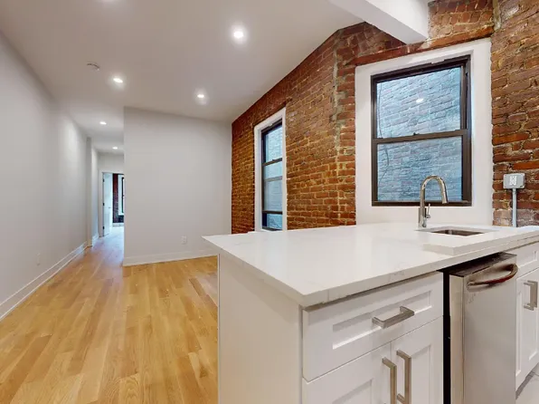 349 East 82nd Street image 1 of 11