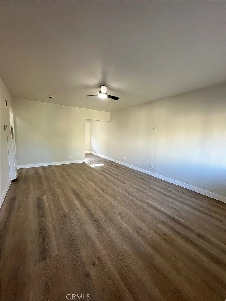 1 bed, 800 sqft, $1,800 — Photo 2