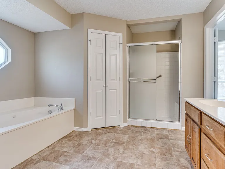 1001 Jorgenson Rd — Photo 19